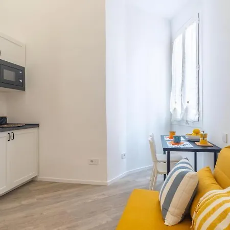 Mare Forza 9 - Maestrale Apartament *
